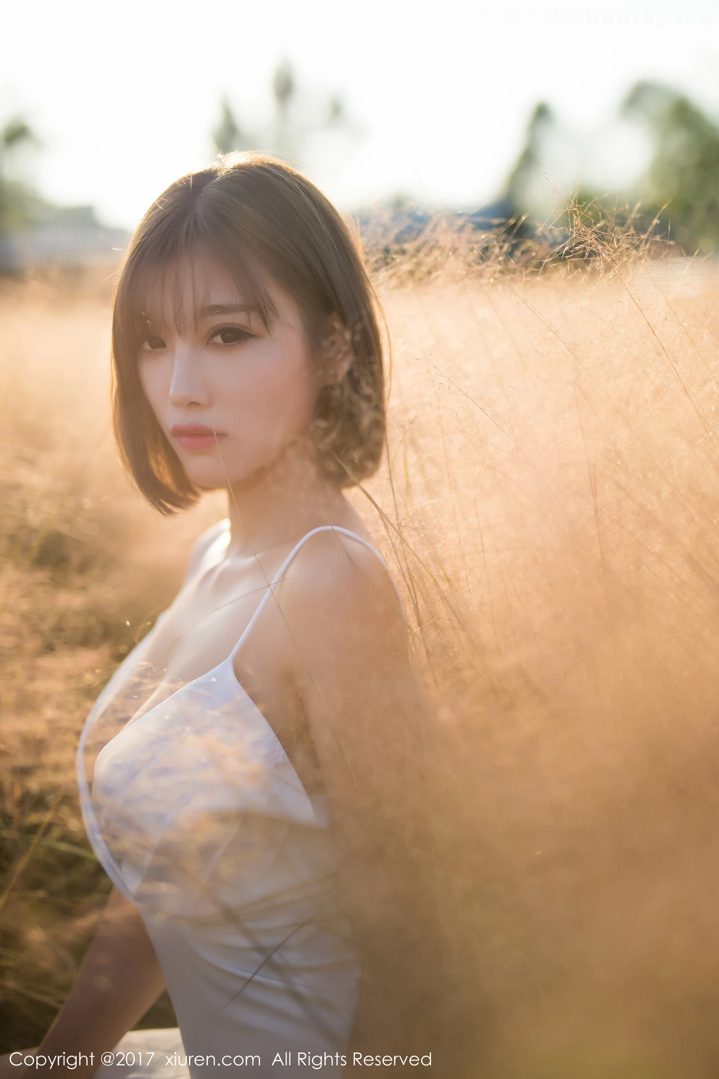 图片[5]-[XiuRen秀人网]VOL.847 甜美女神杨晨晨户外花丛中白色蕾丝内衣秀完美身材性感写真50P-秀人网官方网站